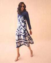 Load image into Gallery viewer, Omika Lara Midi Dress
