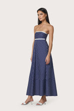 Load image into Gallery viewer, Lusana Timothy Dress
