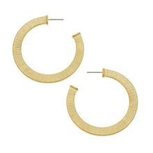 Load image into Gallery viewer, Susan Shaw Textured Classic Hoop Earrings
