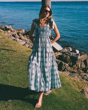 Load image into Gallery viewer, Omika Lana Maxi Dress

